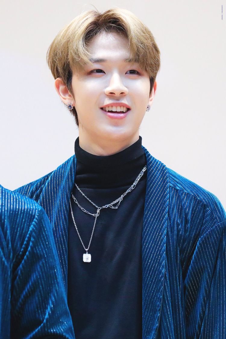 Iuvhyun's tweet photo. goodnight oomfies here’s a donghyun https://t.co/n1zIdd50F6
