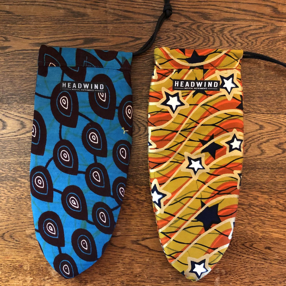 MattLmuso's tweet photo. Whoa! Aren’t these crook bags from @Headwind_Music nice! No choice of design, it's lucky dip! #saxophone #sax #jazz #classical https://t.co/Jq34Z1jhFr https://t.co/PlDUZG6RWG