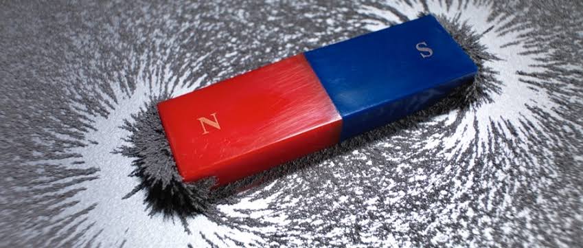 Lionel Messi being a magnet. A thread