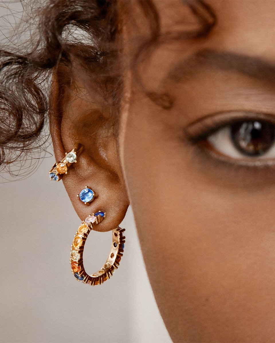 tousjewelry's tweet photo. This season, choose full color, gemstones and versatility. #StayTender #TOUSJewelry #TOUSLovers https://t.co/z7Xye7QTWh