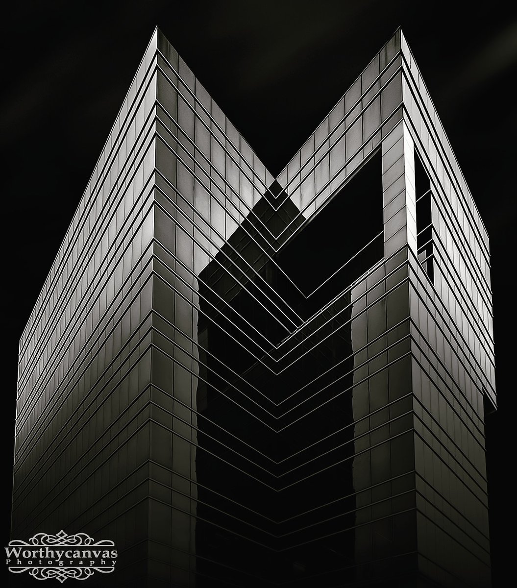 Worthycanvas's tweet photo. Just for the joy of it!

#BnW #bnw_captures #bnwphotography #architecture #building #Canon #canonphotography #eos6d https://t.co/XD06hJ4eQ3