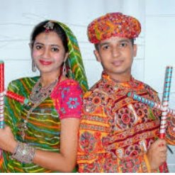 garba_lover's tweet photo. Gujrati garba guru https://t.co/NAHJgZH6wo