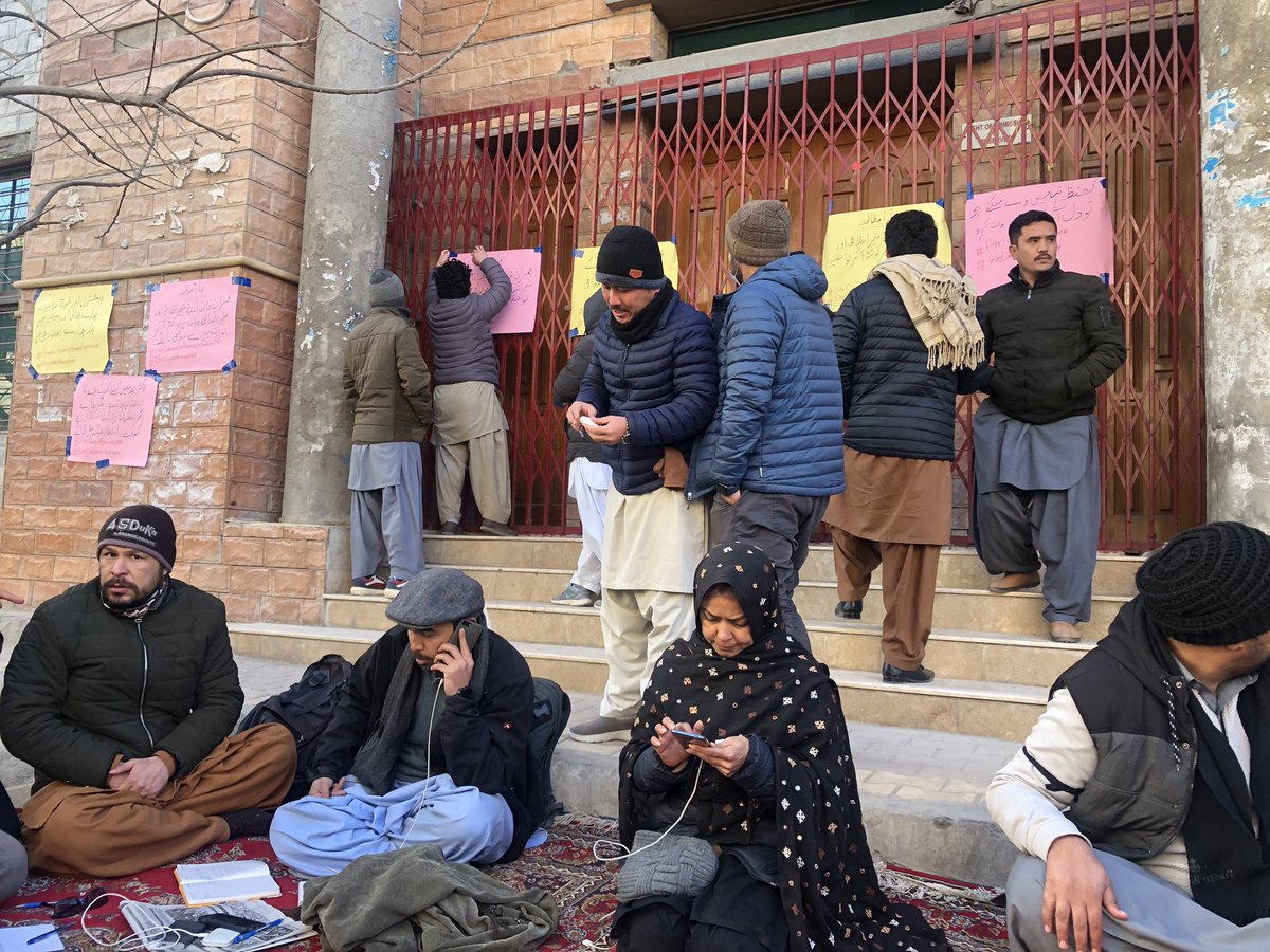 MohdHussain97's tweet photo. Join us in Quetta press club. 
We demand PM @ImranKhanPTI to come to Quetta and apologize to the families of martyred. 
#PMSHUDApologize 
@Changovski 
@amn_o_aman https://t.co/yQBBEtDxZm