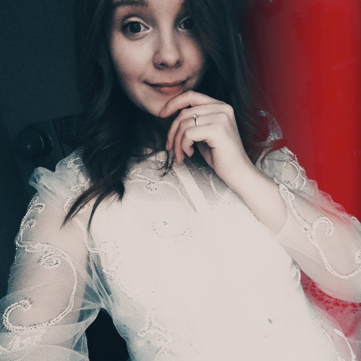 Slanby13's tweet photo. А теперь коротко о событиях конца 2020. Я вышла замуж 😁 https://t.co/QrTiwdw4zc