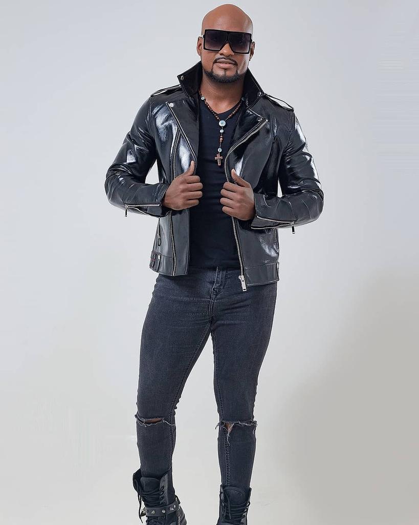 portaltudoaver's tweet photo. Hoje não perca o programa BP FM na sintonia de 📻 90.7 das 15h às 17h , ligue, deixe uma dedicatória a quem você ama e esolha uma música.
#amor #Radio #angola #ptav https://t.co/7IzPd5ZOiC