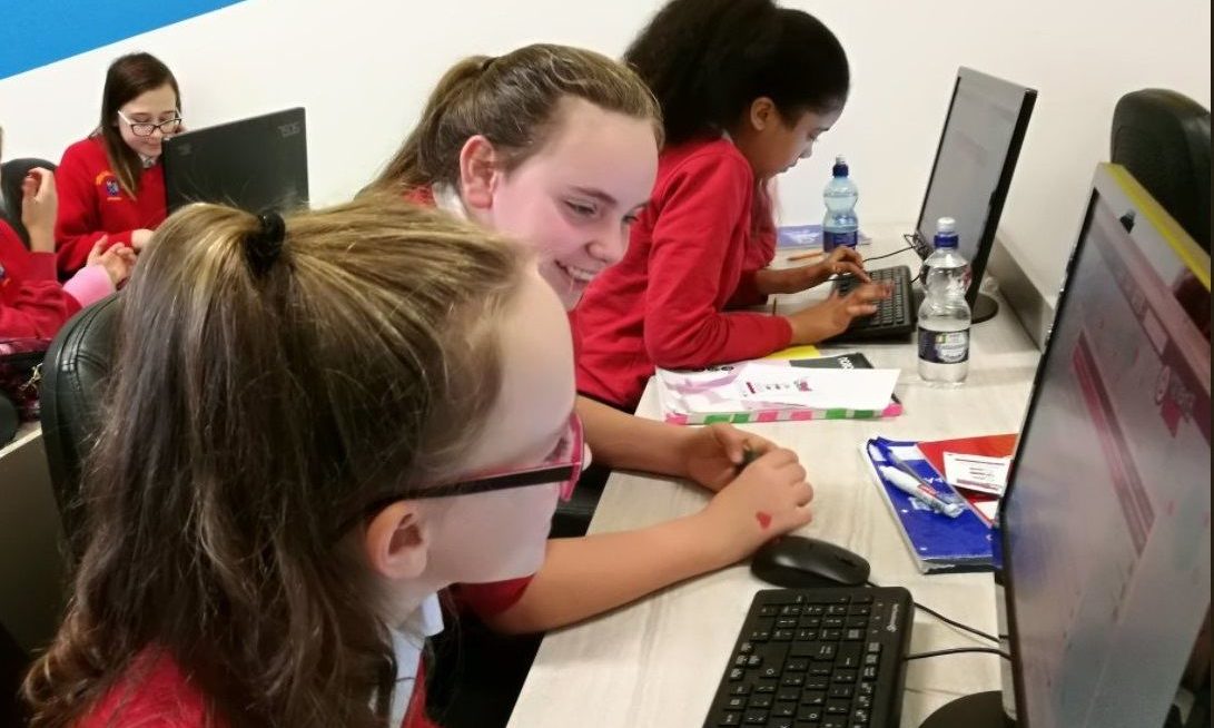 imascientist's tweet photo. The #PsychologyZone returns in March 2021! π§ You can access the activity from home or the classroom.
Teachers - reserve a place for your students now! https://t.co/dI5h1Ei133 @BPSOfficial
#psychologyteachers #edutwitter #UKschools #IASUK https://t.co/JWd4vyzobv