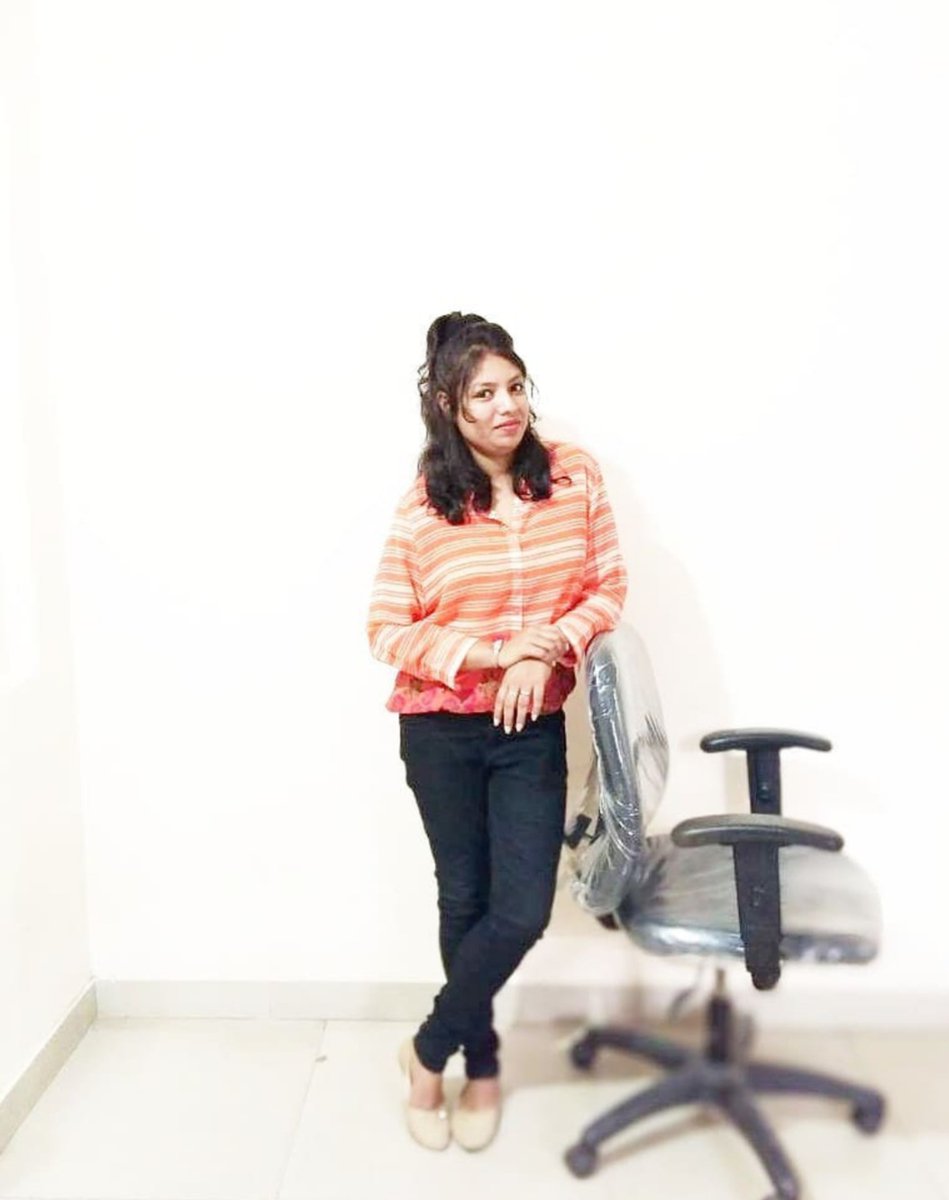 meeshotech's tweet photo. Learn how Swapnil, Senior Business Development Manager at Meesho, honed her skills, helped Meesho suppliers in their times of need, and steadily grew various categories on the Meesho app: https://t.co/2q4AoRIZds
#humansofmeesho #lifeatmeesho #meesholife #workculture https://t.co/KY0JfO7nCz