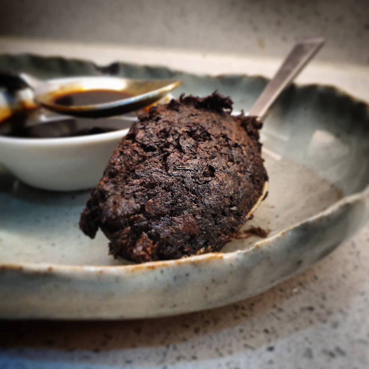 thathungrychef's tweet image. Venison garum. Made from the scraps from a whole deer that I recently butchered. Scraps minced &amp;amp; roasted, bones made into stock and then both mixed with salt &amp;amp; koji &amp;amp; fermented at 60c for 10 weeks.

Result is a mindblowing, palate thumping, umami nuke.