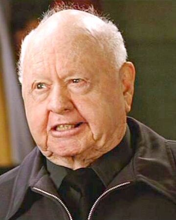 4/23 Old white (racist) men as the villains? Yes please 