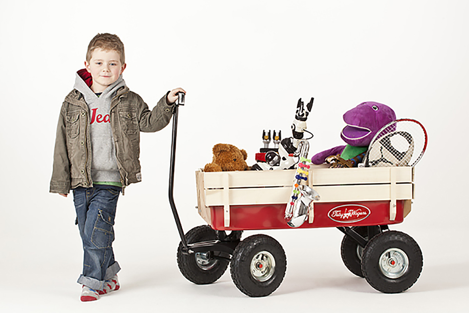 ArmyandYou's tweet photo. #WIN The Toby All Terrain Pull Along Red Wagon from @tobywagonsUK – ideal as a practical trailer or for simply having wheely great fun at the beach, park or in your garden https://t.co/M9Cvnf3BRC

⚠Closes this Sunday 10th Jan https://t.co/KeAXbRmphA