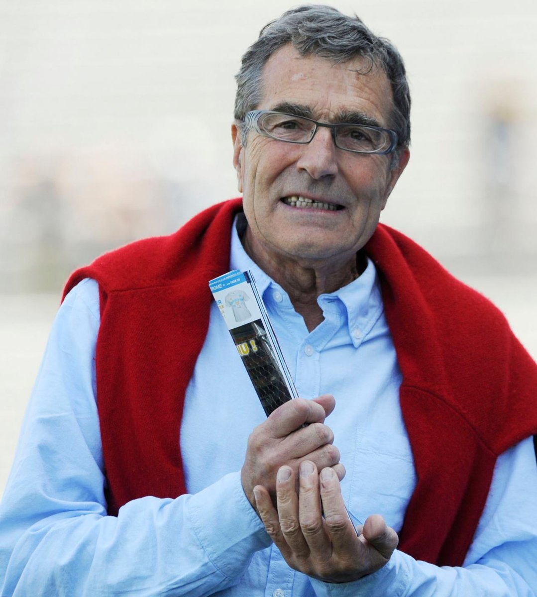 Cependant, exceptée une victoire de prestige contre les hollandais, l’AJ Auxerre sera trop juste pour obtenir des résultats positifs face aux plus grandes équipes européennes.Le club va ensuite connaître des remous au sein de la direction, avec le retour de Gérard Bourgoin.