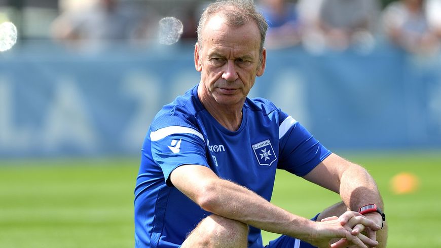 L’AJ Auxerre cherche aujourd'hui à retrouver son identité et sa gloire d'antan, et Jean-Marc Furlan semble être l'homme de la situation.