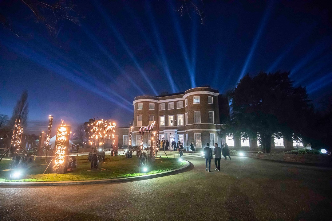 PANeville's tweet photo. I am looking for a new Assistant Director of Architecture &amp; Security. This is a fantastic role @wfcouncil designing solutions to enable a better life for residents and businesses, and with responsibility for cyber security. Closing date: 14th January.
https://t.co/5afhzbhmO4 https://t.co/7w5Tq1ZCeN