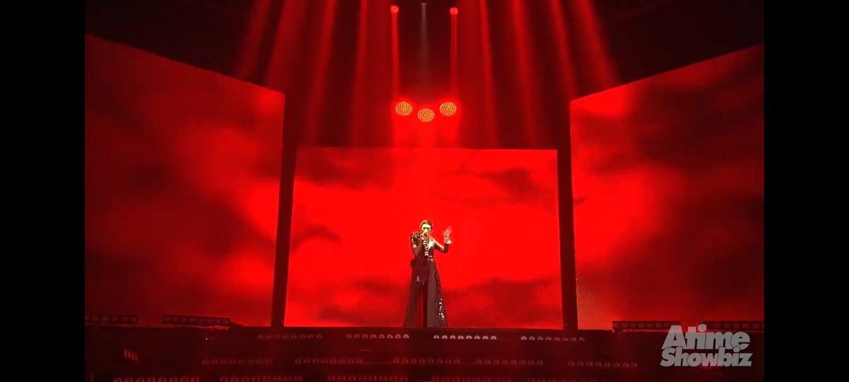 alich_aa2014's tweet photo. ชอบการเลือกเพลงเซตนี้มาก ทรงพลังทิสุด
คิดถึงทิสุด😭 #ampshaconcert https://t.co/qnIZjCzd1X