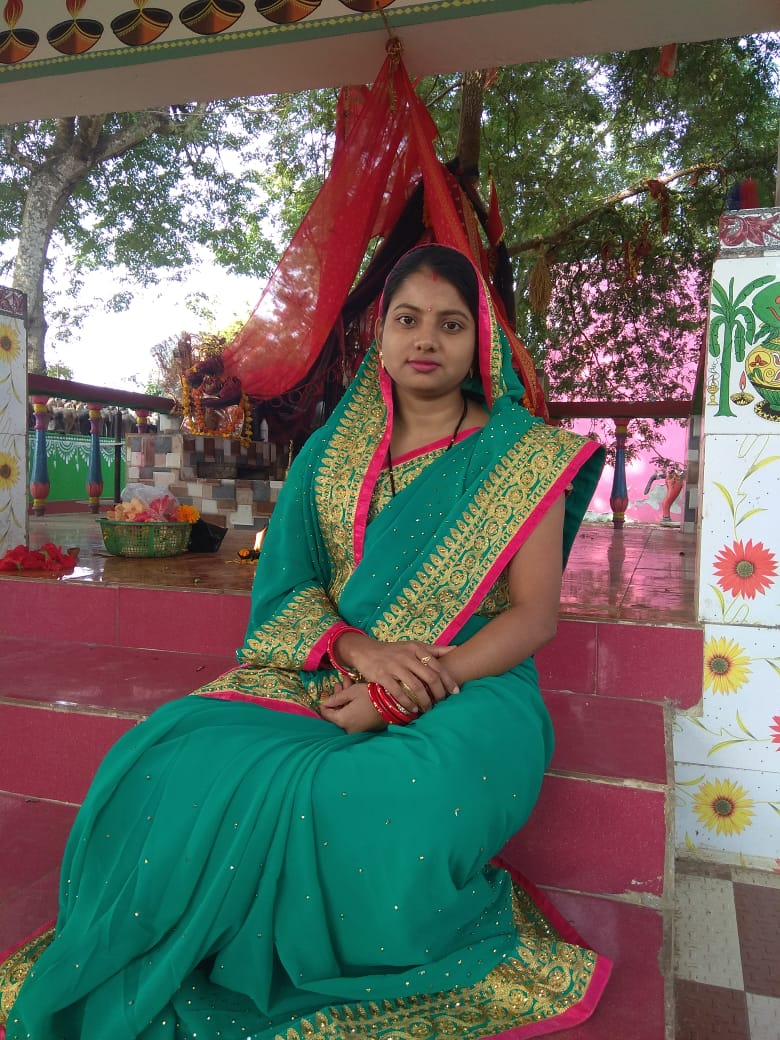 Subhash73363308's tweet photo. Got married... 🥰🥰🥰😘😘 https://t.co/t19HnnH6tn