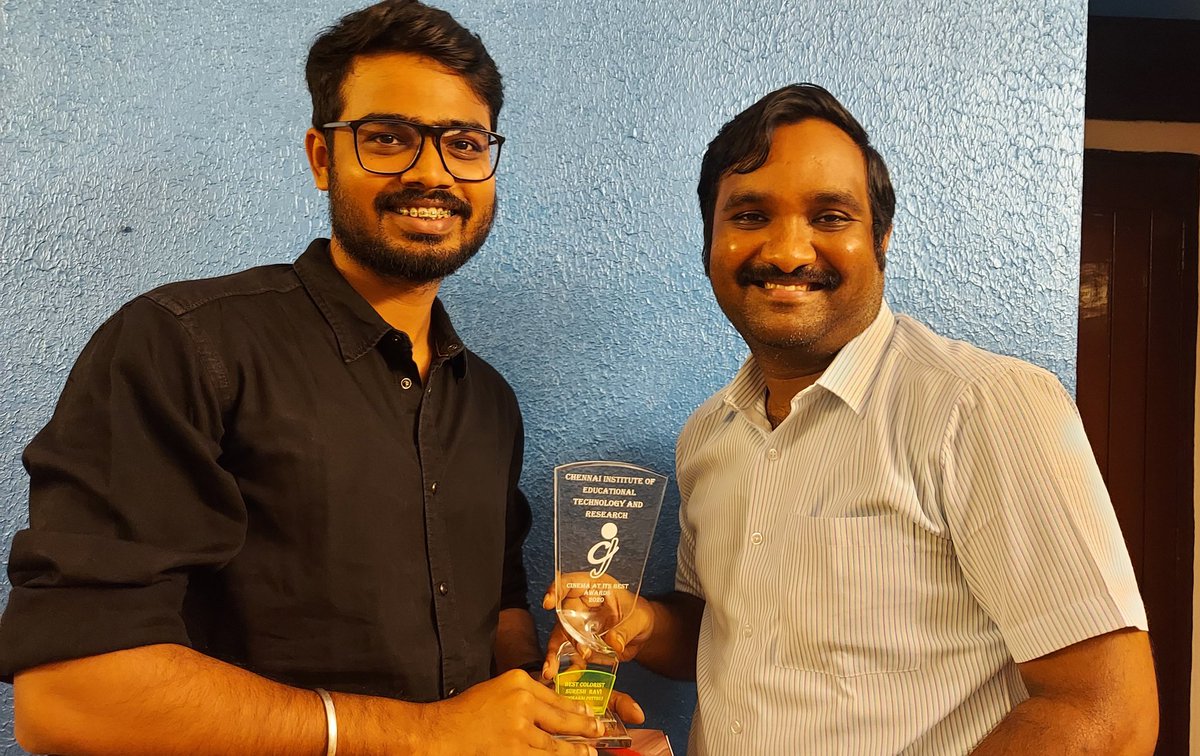 Cinemaatitsbest's tweet photo. Presented #CAIBAWARDS MEMENTO TO @sureshcolorist sir for #BESTCOLORIST #sooraraipottru in his office. Congrats &amp; all the best for ur future projects sir.  
@2D_ENTPVTLTD @Suriya_offl @rajsekarpandian https://t.co/Zlm2pPjdBC