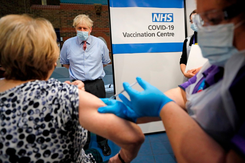 FREE TAXI RIDE!! 
For all locally Elderly residents of Sudbury &amp; Great Cornard, to visit their designated Clinics for Vaccination. 
We are glad to be by your side and extend our support in these unprecedented times.
Please call 01787 373222 to book your ‘free journey’ today!