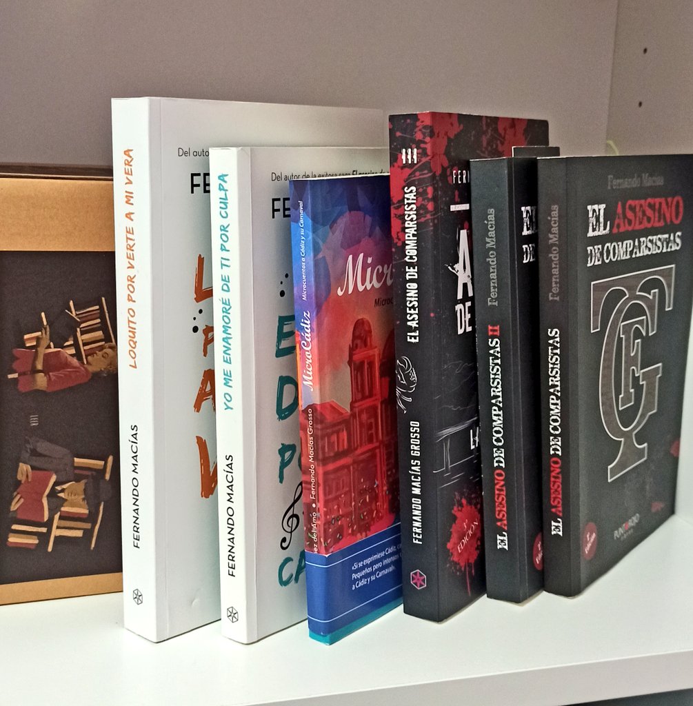 Mara_PQ's tweet photo. Aggg, me acabo de enterar que ha salió #MicroCadiz2 😍😍 Habrá que aumentar la Familia Macías 🤭📚 https://t.co/z9QTEYh6Hi