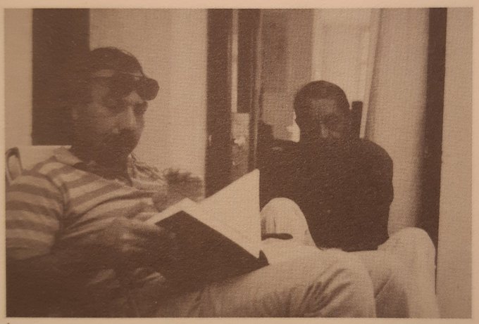 “bu hafif depresyon halini sevmiyorum diyemem, zevk verici, keyif verici bir hastalık bu.”

ferit edgü