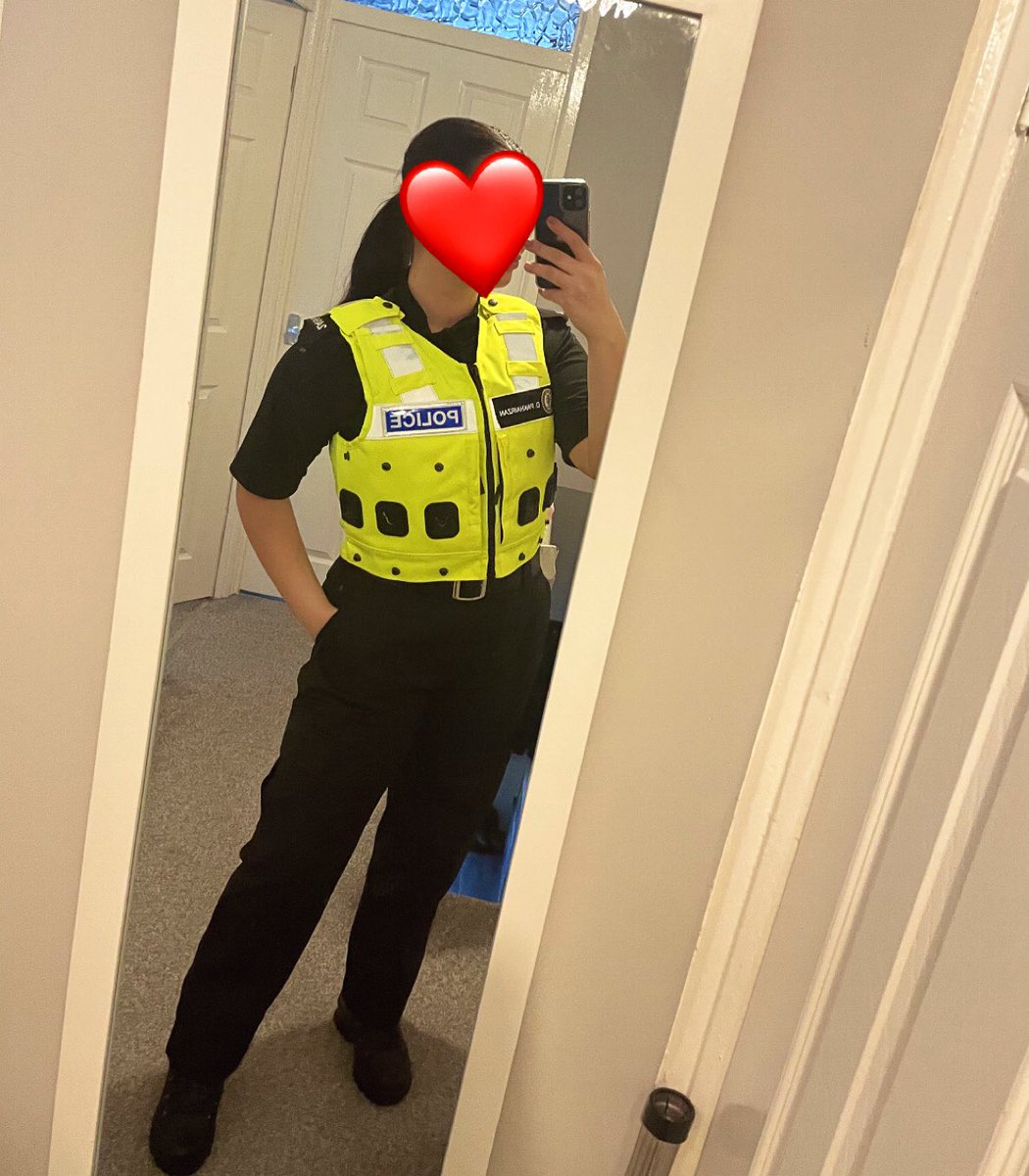 Covered my face as im not sure if i will get in trouble or not! Got my uniform yesterday and today i tried some of it on again, although I will say I don’t know where half of the equipments needs to be attached 😂 ahhhhh im so excited !! #policing #wmp