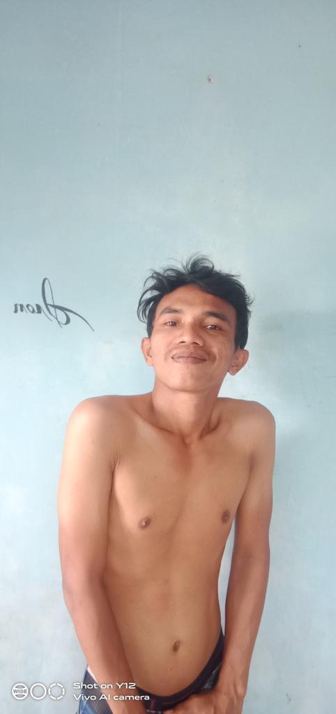 MedanTua's tweet photo. Aku top, cari bot tua, khus medan https://t.co/B4HnUvE6kz