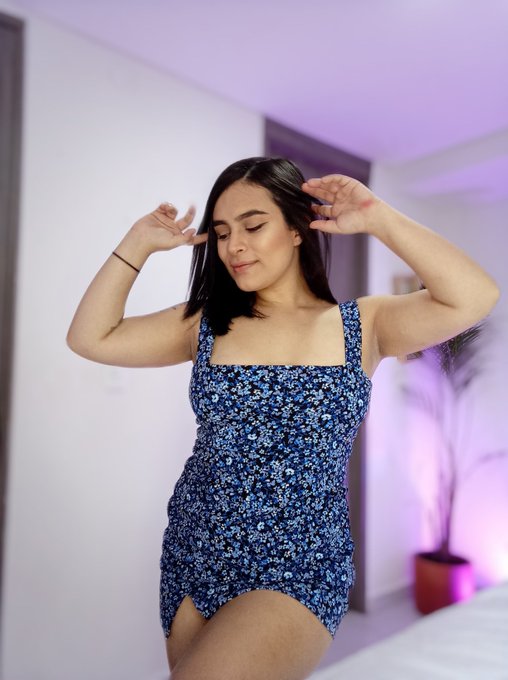 I love dresses 🍑 https://t.co/t2vH0OIVoC<a href="/tag/suicidegirls"class="tags"><span>#suicidegirls</span></a>