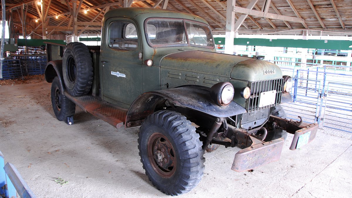 Ram Trucks tweet media