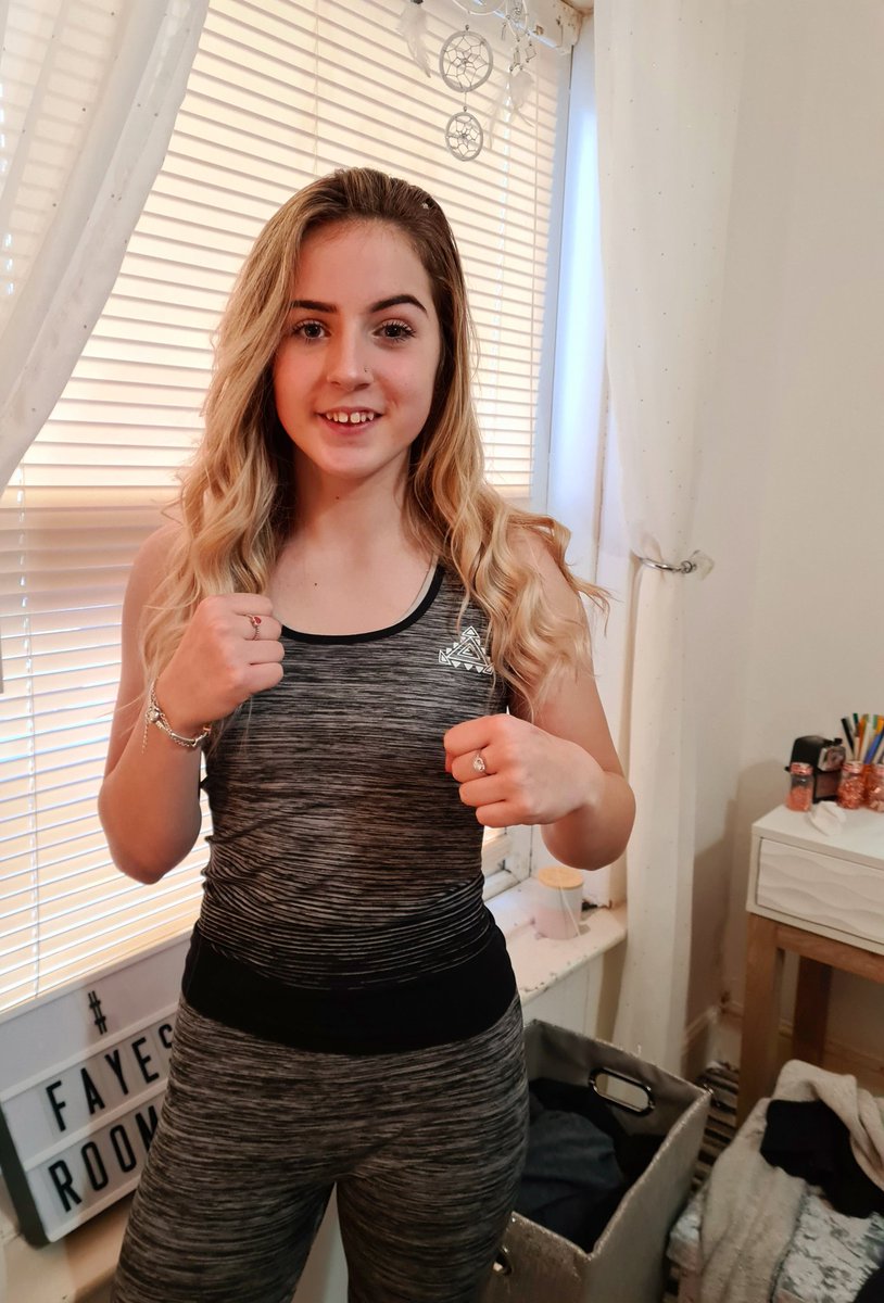 About to try out my training gear from @RingWalkUK @EgyptianCollec3 🥊🙌 thank you so much 🙏 really appreciate it 🥊
@RingWalkFriday @England_Boxing @EBBoxingSquads @RachelBower6 @greatwyrleyabc @M_Robb0 @Boxing_UK_ @womensboxin #Lockdown3 #champion #fighter #boxer #girlfighter