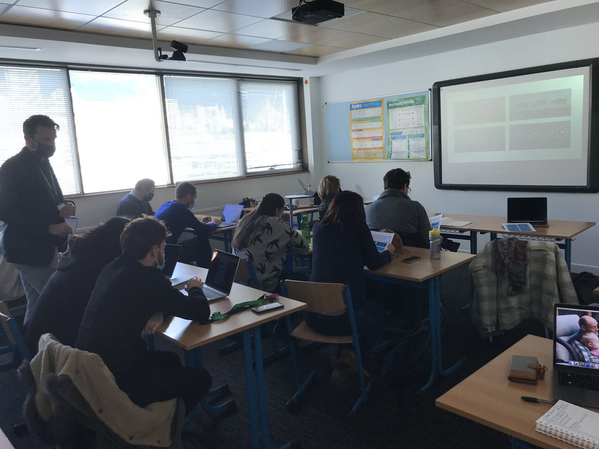 KLongman974's tweet photo. Another super interesting session on « formative focused feedback » by @james_wellings at #ISMPLConference @ISMonaco #ismonaco 👍🏼 https://t.co/TPqkCuxWGT