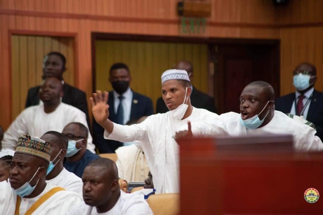 GhPRGuy's tweet image. January doing a #slowmotionchallenge 

Me: