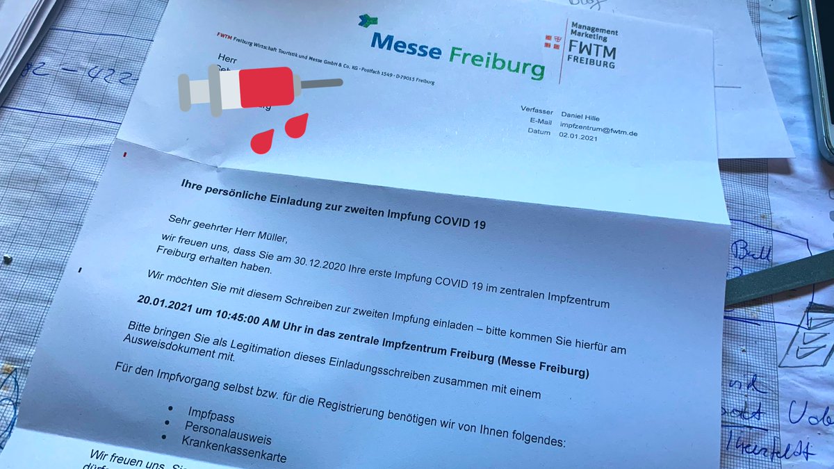 sbamueller's tweet photo. Heute Morgen kam ein ✉️ von der #FWTM. Ich war schon verblüfft 🤔 weil ich kein📮von der Messe erwartet hätte. Da war dann die Einladung &amp; Termin für die zweite #CoronaImpfung drin. Alles sehr gut organisiert! #CoronaVaccine #Impftagebuch #Impfluencer #Impfzentrum #freiburg https://t.co/MWLGzrSyEy