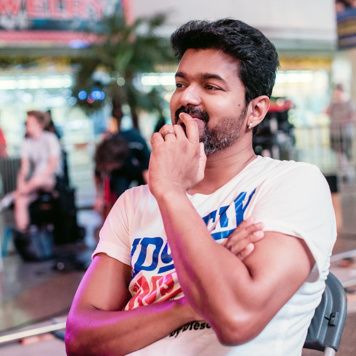 MahiDurai4's tweet photo. #NewProfilePic https://t.co/Ejt2uXyT0f