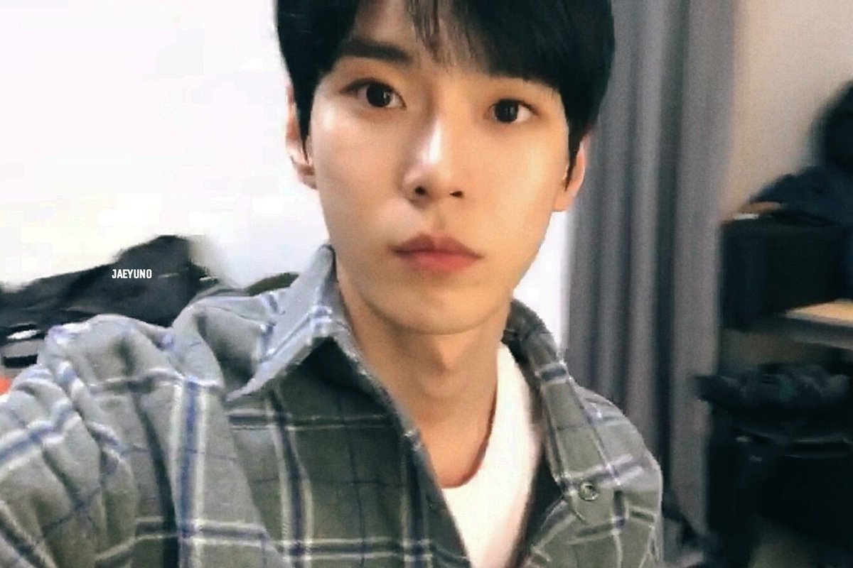 jaeyuno_j's tweet photo. doyoung​ 💚🐰 https://t.co/xiZLmGSs4P