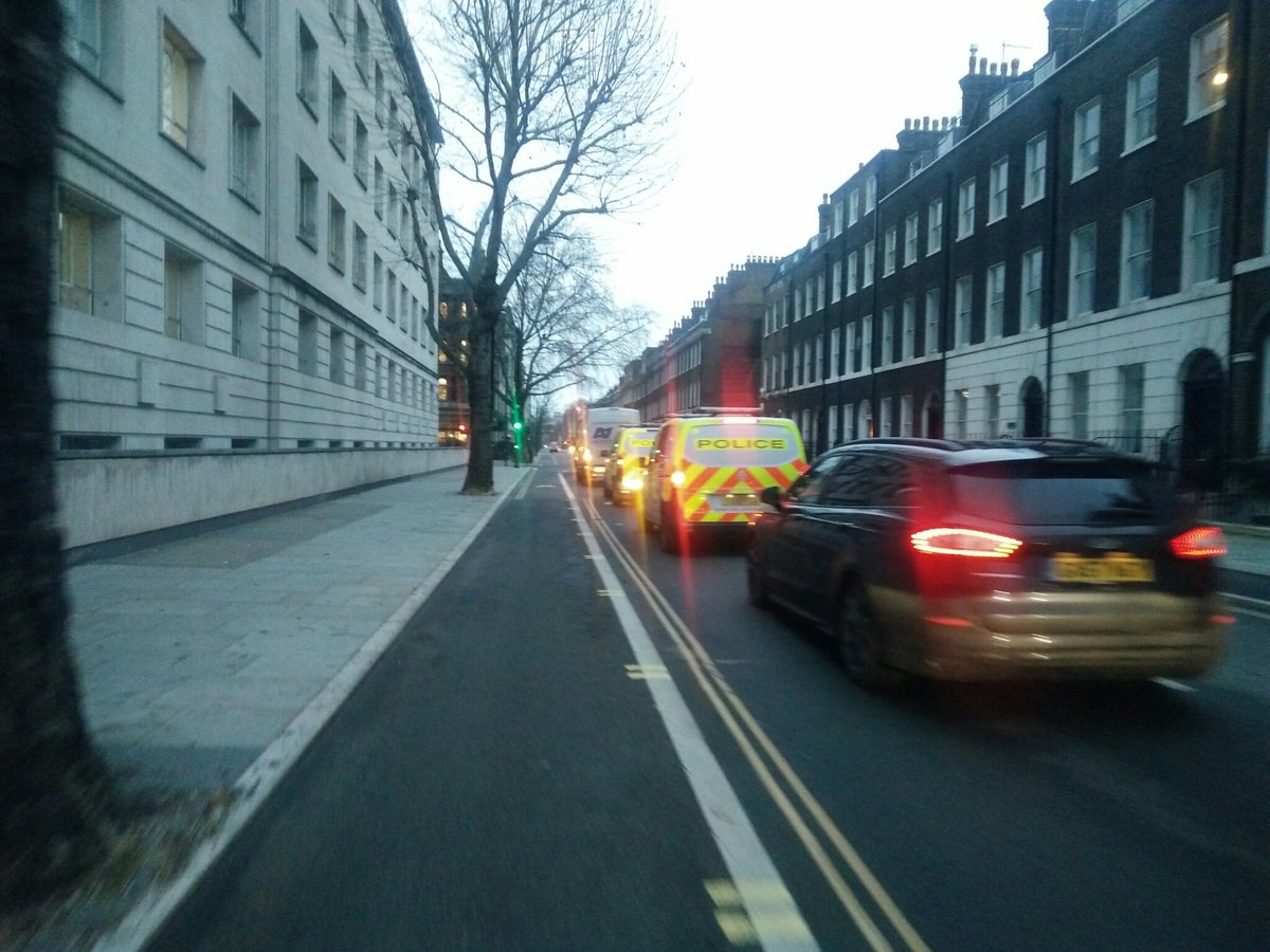 One year and one month on from starting construction, the Gower Street cycle lanes are open for business! Better late than never. Thank you :-)
#quietways #gowerstreet #cyclelaneswork #sharetheroad #activetravel #cycling @CamdenCouncil @MayorofLondon @TfL