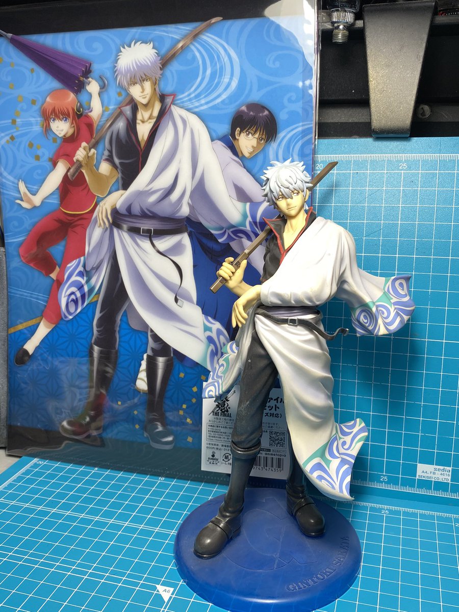 銀魂のグッズに描かれた銀さんのイラストが 自分が造形したフィギュアとそっくり 描いた人まで届いて奇跡的な繋がりが明らかに Togetter