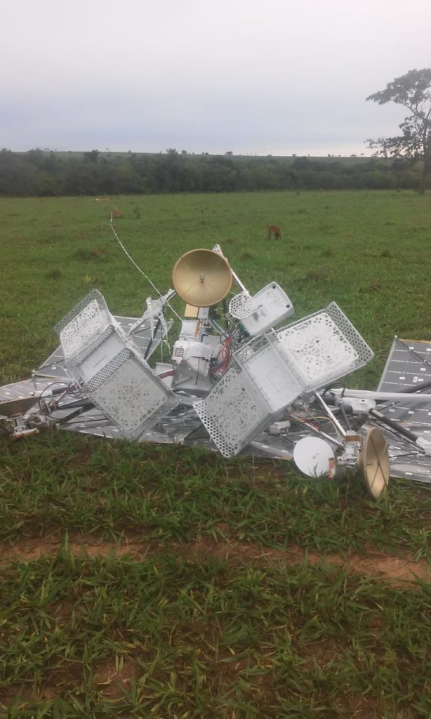 stratoballoon's tweet photo. Images of @Loon4all balloon #HBAL264 which landed yesterday near Paraiso das Aguas, Mato Grosso do Sul, Brazil.
It was launched from Winnemucca (NV) 141 days ago and remained most of its useful life providing service in Kenya.
#ProjectLoon #ProjetoLoon #Loon #HBAL #Loon4all https://t.co/ob4V4qCHpu