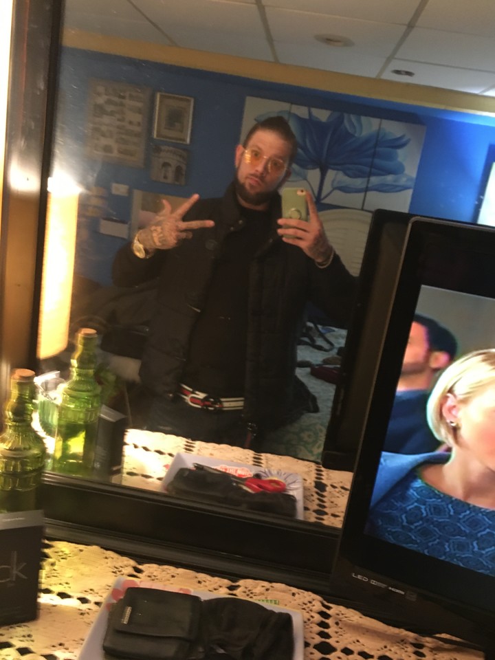 JacobRicch's tweet photo. What’s up Twitter follow me on everything @JacobRicch #wtfHappenedlastnight #Jacobricch #Hitstars #Follow #TikTok #instagram #wtfHappenedlastnight #IndependentMusic #celebrity #adventuretime #entertainment #musicvideo https://t.co/LReUcReEmd https://t.co/qmjLQJphUc