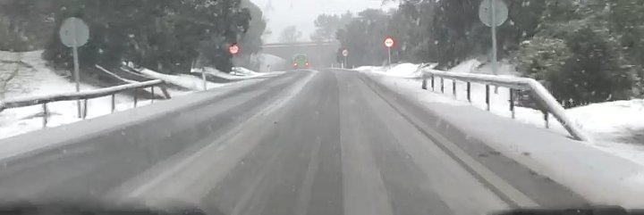 Lucia_Carrere's tweet photo. @fuencarralpardo @ilopezp23 @MadridCalle30 @metro_madrid @ElPardo_Madrid @avelpardo Pues esta complicado... tanto la carretera de Fuencarral como la M-605 https://t.co/tiQRctRgg8