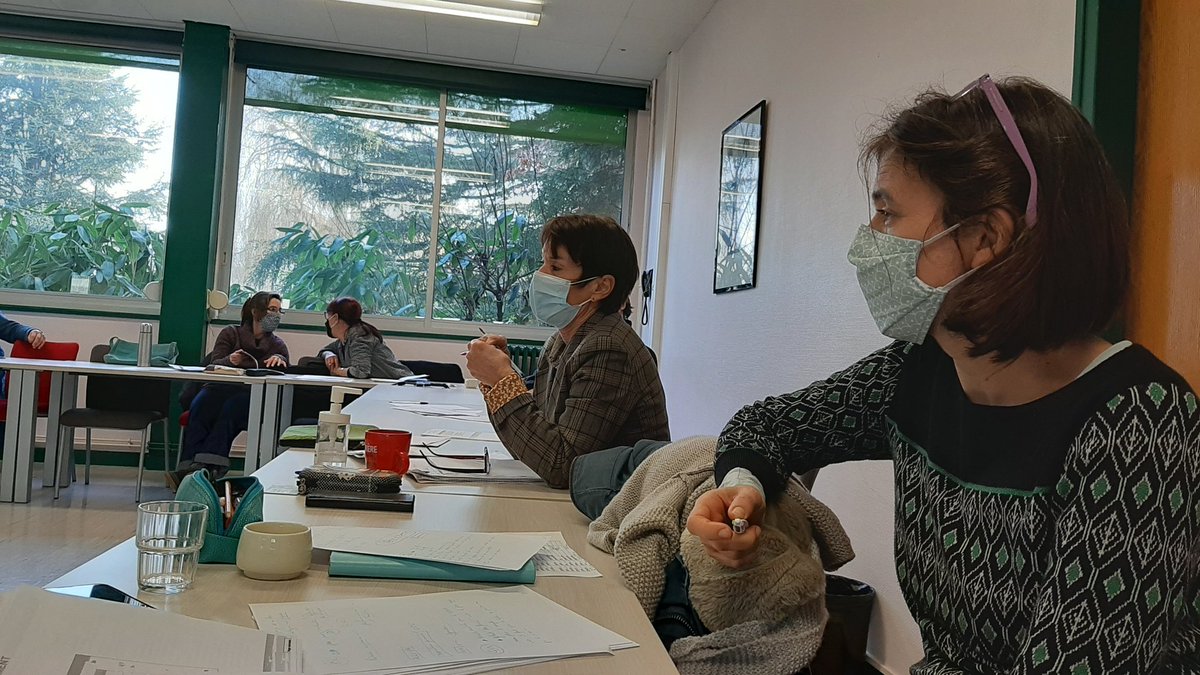 Cpeltiered's tweet photo. 7-8/01 - Au Lycée Th. Monod Rennes, c'était diagnostic quant à la durabilité des pratiques globales #transitions #durabilité #agroécologie en vue élaborer le Plan Local Enseigner à Produire Autrement (#PLEPA) avec C. Peltier @BergerieNat et V. Redon référente #EPA DRAAF-SRFD #BZH https://t.co/lRDNjlK7pH