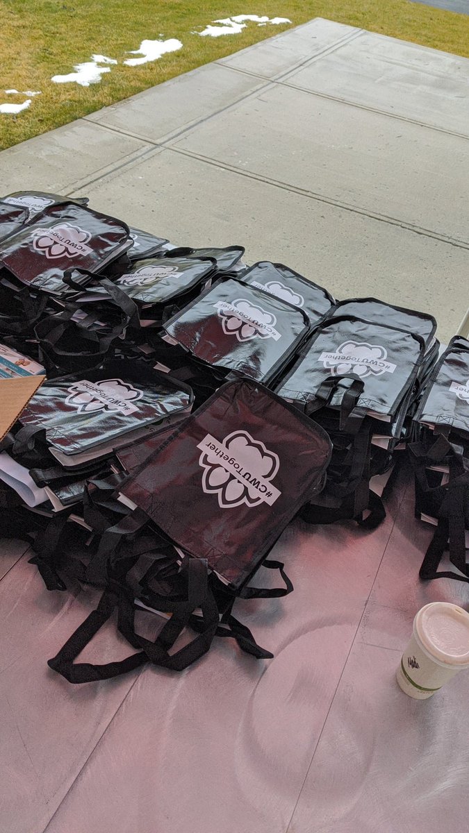 Come get some free CWU swag at The Verge clubhouse until 2pm! New mask, coupons, and more!