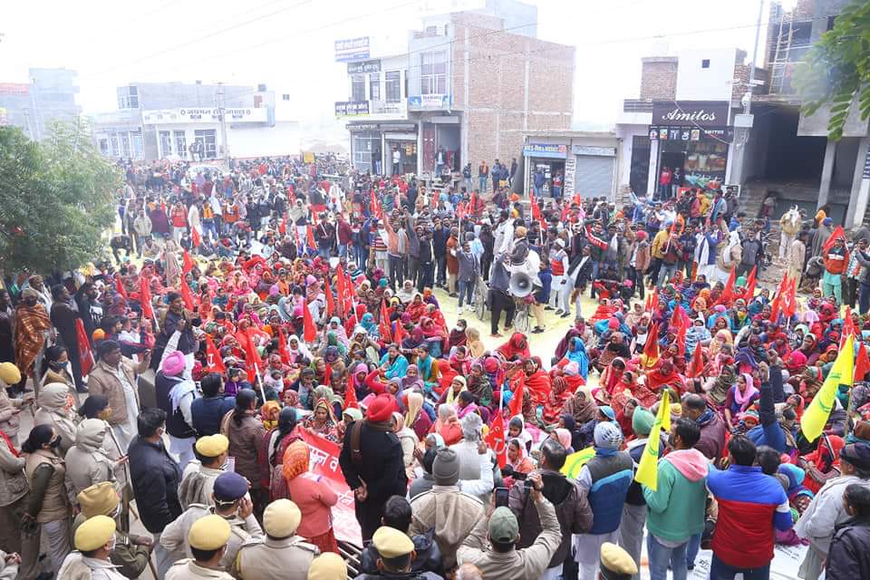 kisanektamorcha's tweet photo. when injustice becomes law, resistance becomes duty.             #ਜਾਂ_ਮਰਾਂਗੇ_ਜਾਂ_ਜਿੱਤਾਂਗੇ https://t.co/kcT2tgp90X