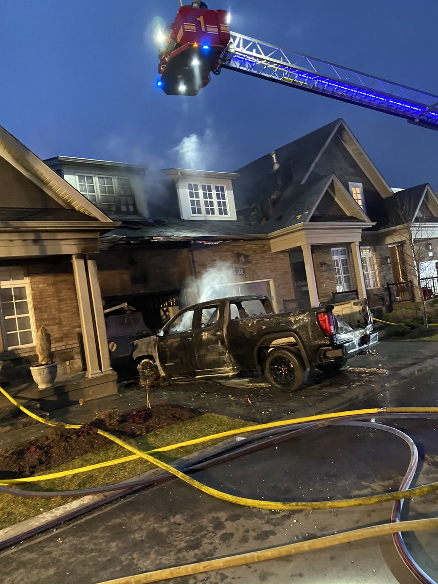 NOTLfiredept's tweet photo. Volunteer #firefighters from Old Town, Virgil, Queenston and Glendale responded to an address on Anne Street just before 6:00 am for a #structure #fire. Fire is under control and crews will remain on scene throughout the day for overhaul and investigation. https://t.co/TN6U4kKa3I