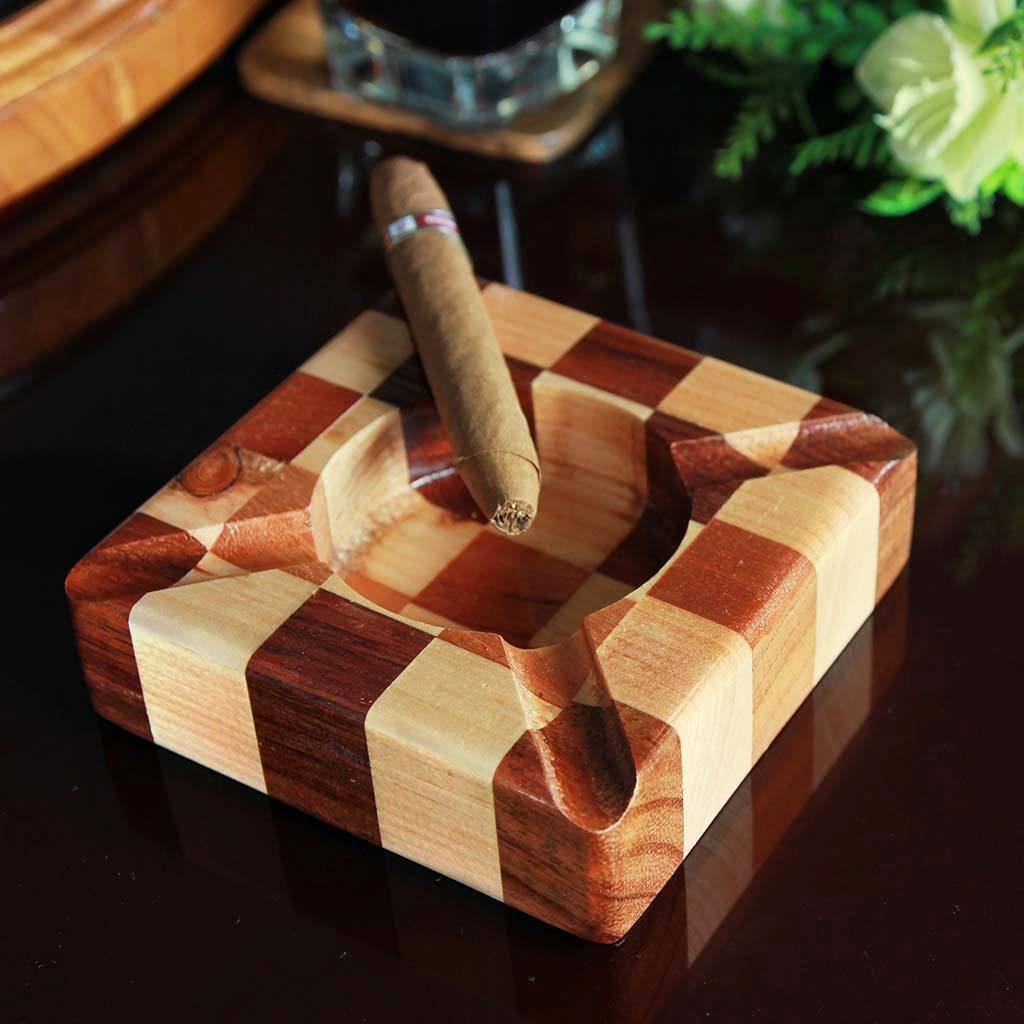 woodgeekstore's tweet photo. Tidy up your home or office space with this wooden chessboard pattern ashtray.
.
.
.
.
.
#woodgeek #woodgeekstore #ashtray #woodenashtray #uniqueashtray #tabledecor #homedecor #woodendecor #uniquegifts #giftsformen #giftideas #woodengifts #personalizedgifts #woodworking https://t.co/PNA4nwiaUX