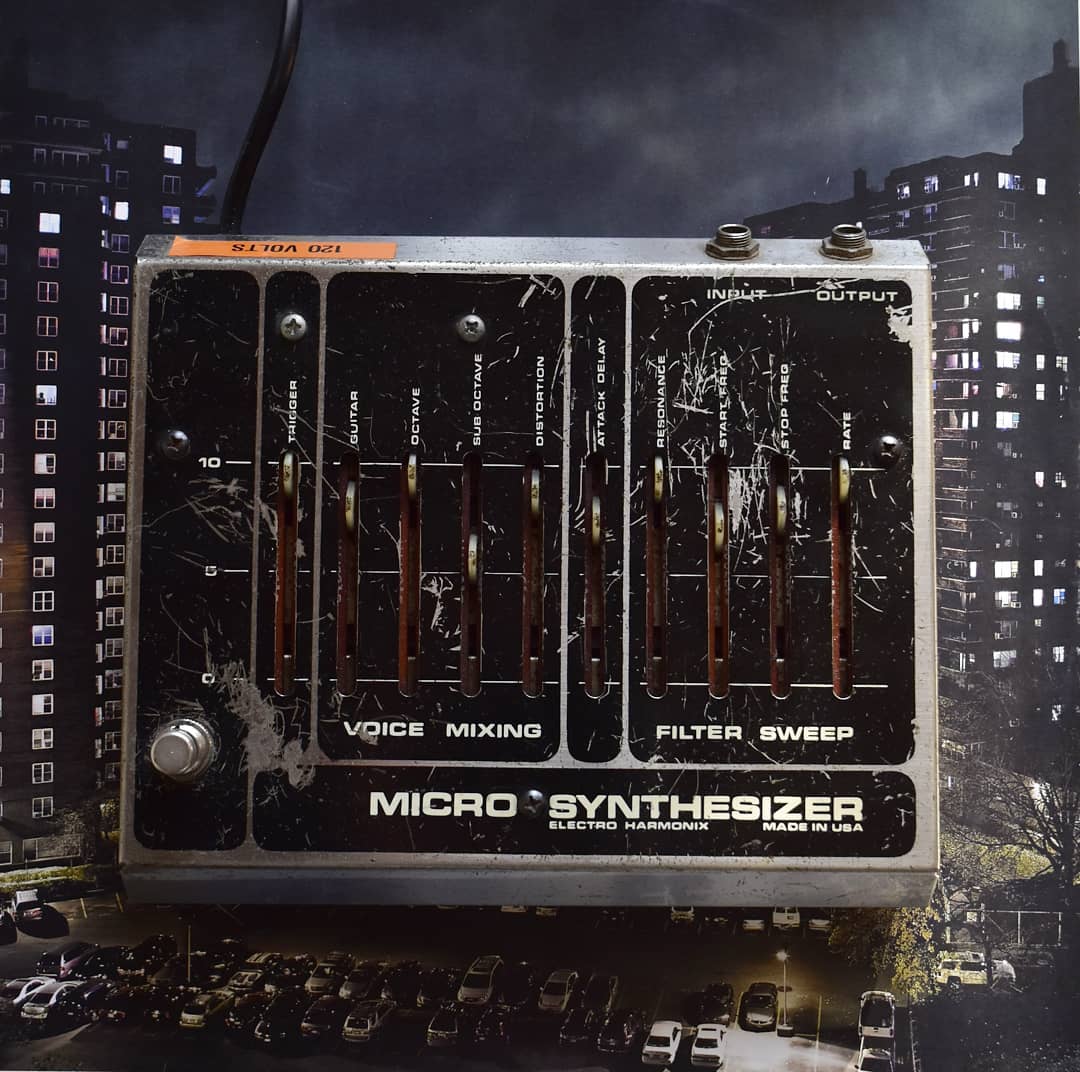 EHX's tweet photo. Sounds so big, they attack small cities
📷 @somepedals on IG
#ehx #electroharmonix #microsynth #ehxmicrosynth #microsynthesizer #guitarsynth #analogsynth #synthpedal #guitargear #guitarpedals #guitareffectspedals #guitareffects https://t.co/mzZIoWRCJ2