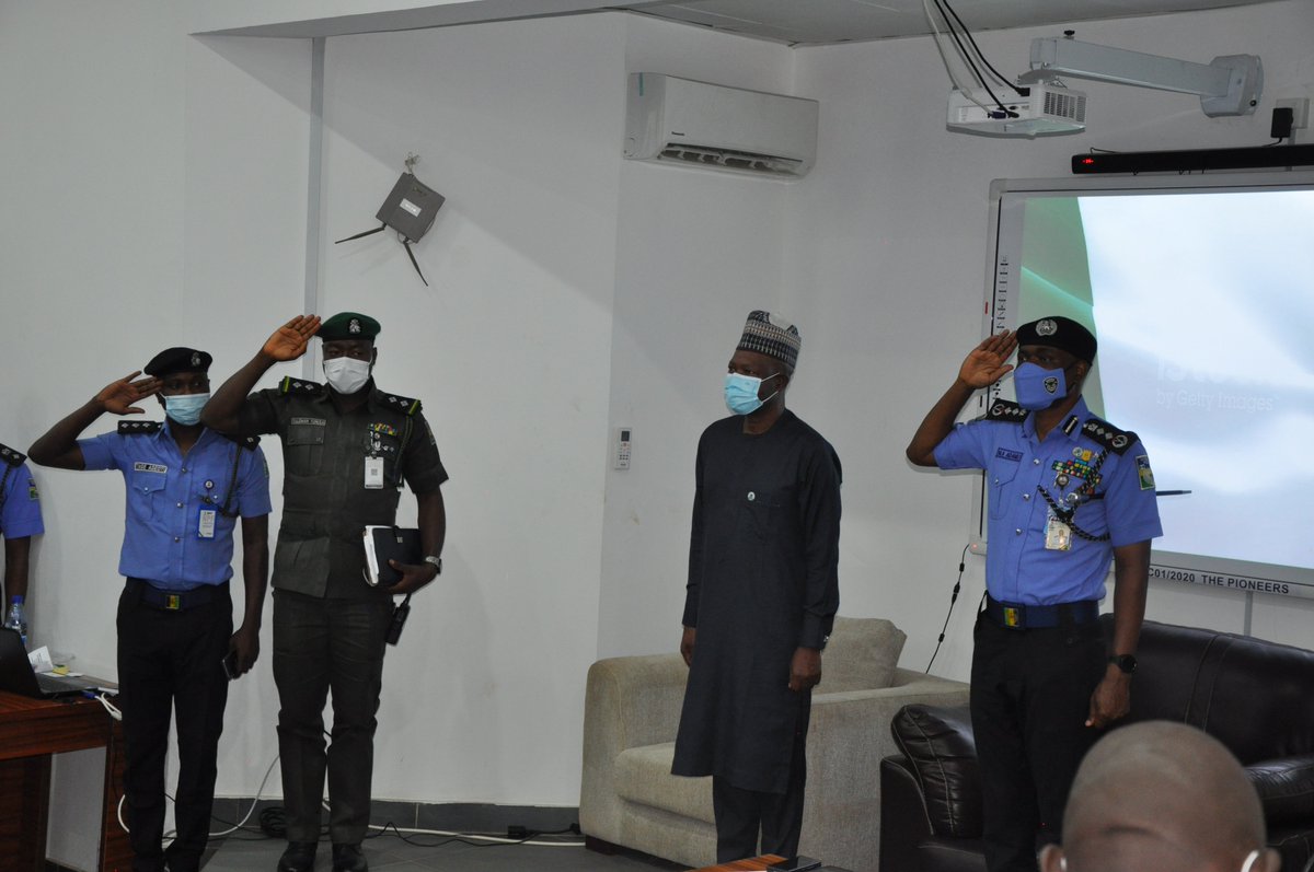 NipsNigeria's tweet photo. It was a privilege having the IGP at the National Institute of Police Studies on Thursday 7th January, 2021 during the Strategic Executive Retreat for the NPF Management Team https://t.co/ArMBBIY8e0