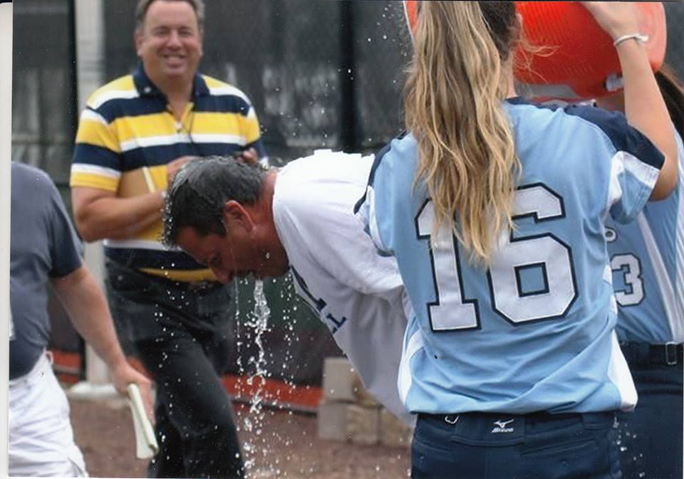 Cagey86's tweet photo. Congratulations to Anthony LaRezza and his family, as Anthony will posthumously be inducted into the New Jersey Scholastic Coaches Association (NJSCA) Hall of Fame this coming weekend. So many wonderful memories, of a man who left us way too soon. @ihasoftballnj @MichaelJFasano https://t.co/qVfMaG7py5