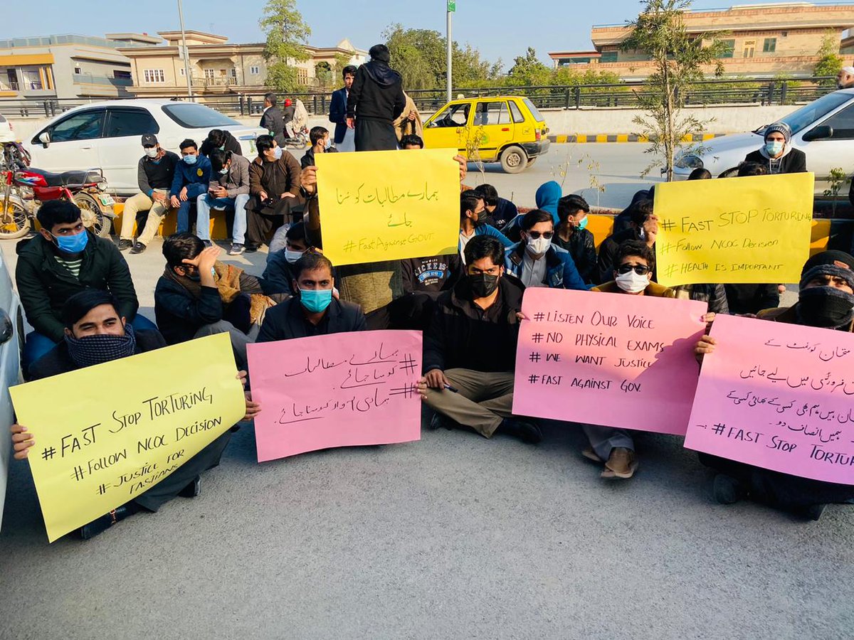 AsiaIqb83793273's tweet photo. @DCPeshawar will pay for my hospital bills if I get infected by corona. We will be going to uni for giving exams because of him so we will hold him responsible. 
#DCtakeActionAgainstFAST
@kamrankbangash
@PTIofficial
@Jhagra
@HEC https://t.co/IcgGhZutPQ