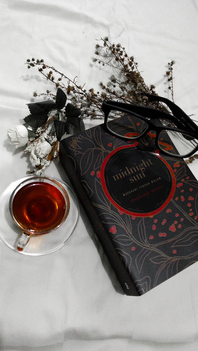 MsChrisOng's tweet photo. I have always loved you, and I will always love you. I was thinking of you, seeing your face in my mind, every second that I was away.
@bukugpu @fiksigpu #midnightsunphotochallenge https://t.co/au18Cu2GTN