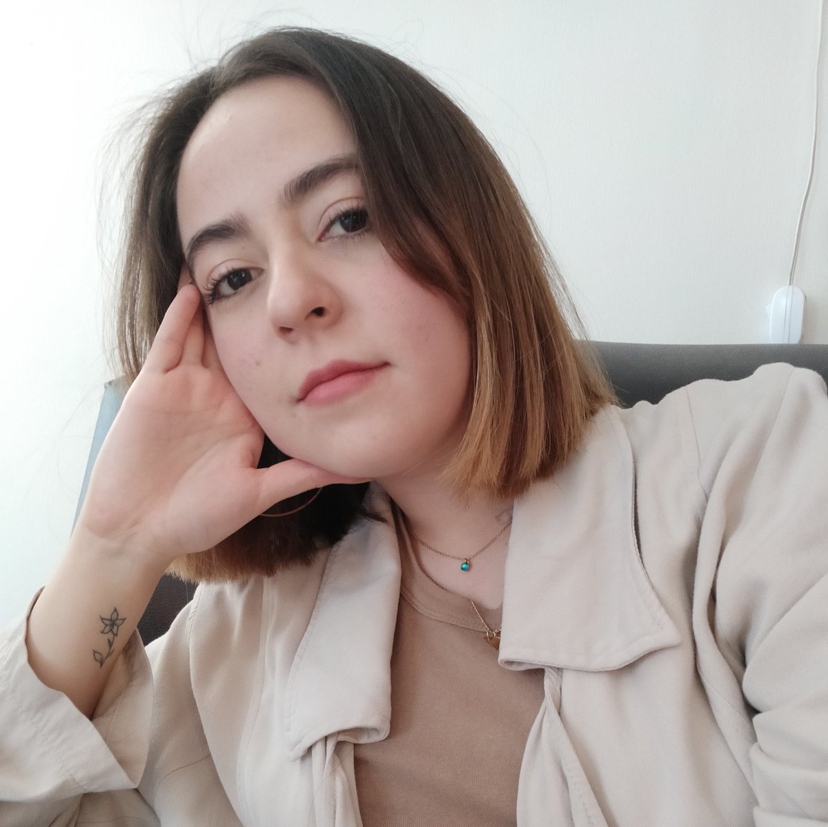 fernandacarbaj4's tweet photo. #NuevaFotoDePerfil https://t.co/G6cMNV0m2D