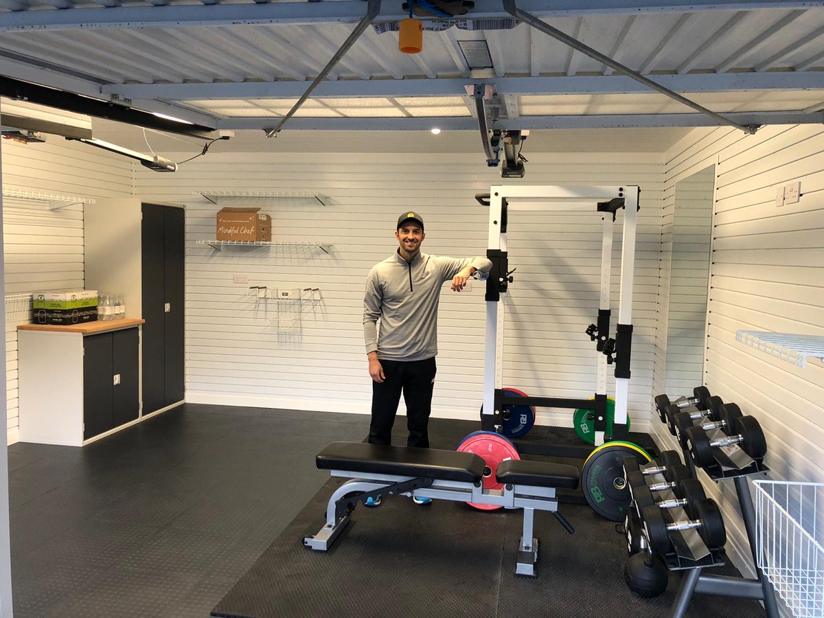 GarageFloorsUK's tweet photo. Incredibly excited to share photos of our recent installation for Durham and England Cricketer Mark Wood @MAWood33 

It is great to see how much of a transformation the panel, floor tiles and storage accessories have made to the space.

#garageflex #markwood #cricket #england https://t.co/NIenxNDaxa